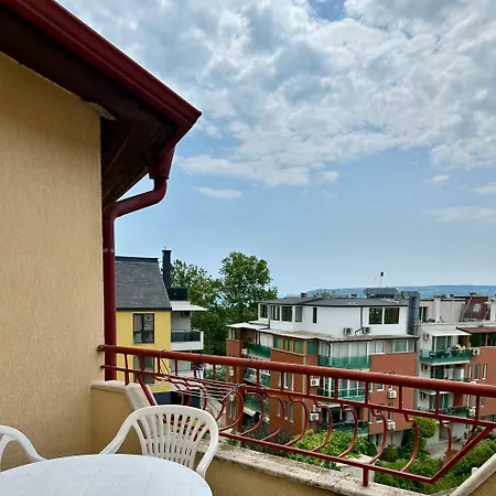 Brilliance Hotell 3*