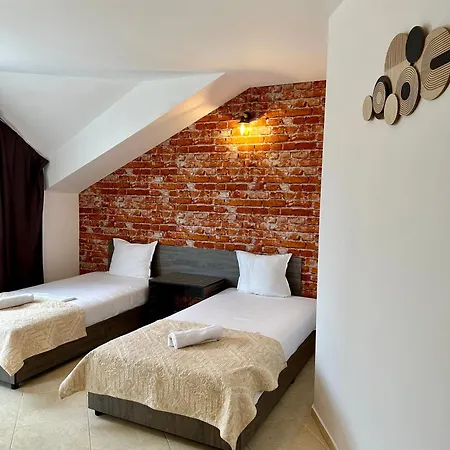 Brilliance Hotel