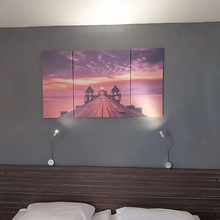 Otel Brilliance